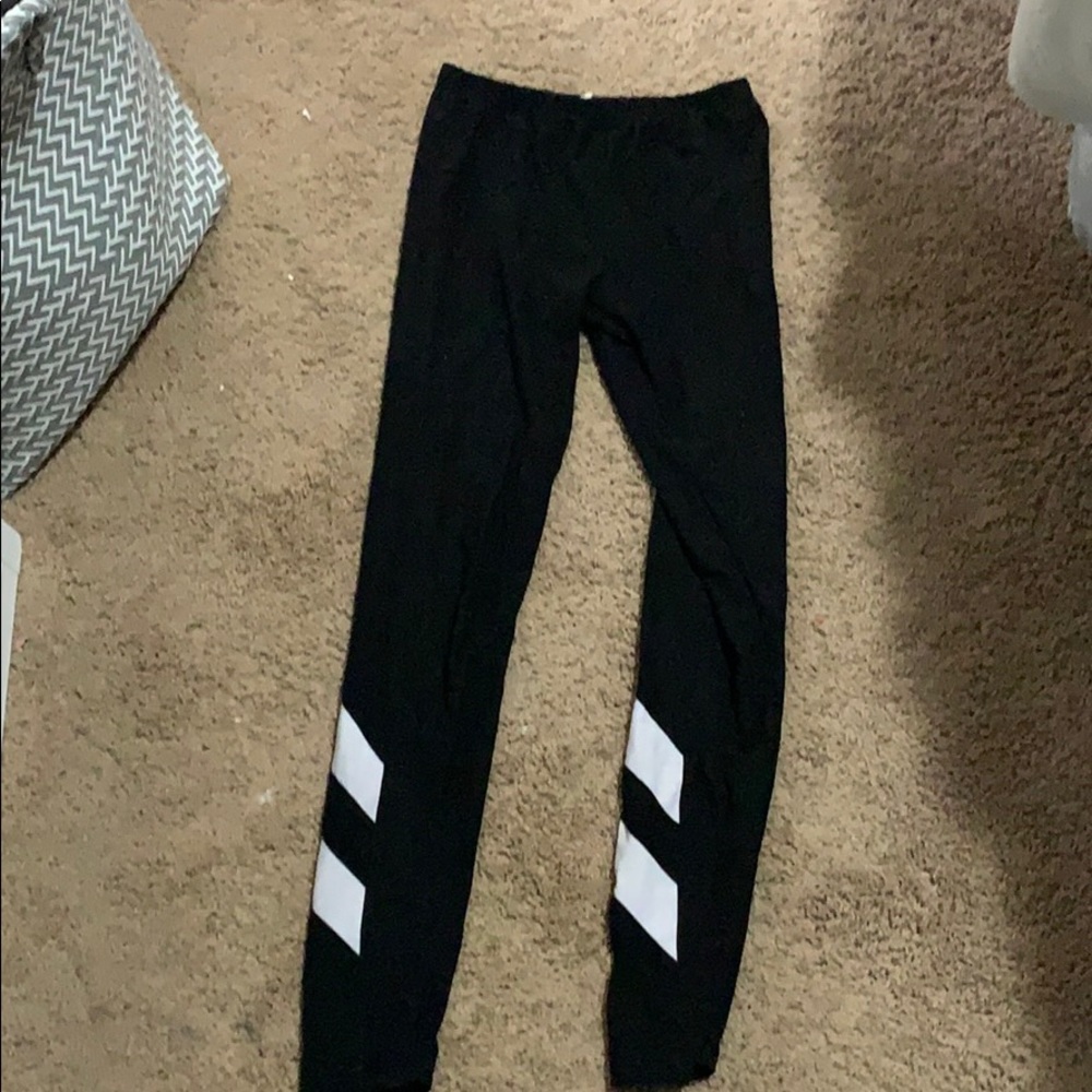 black leggings with white stripes